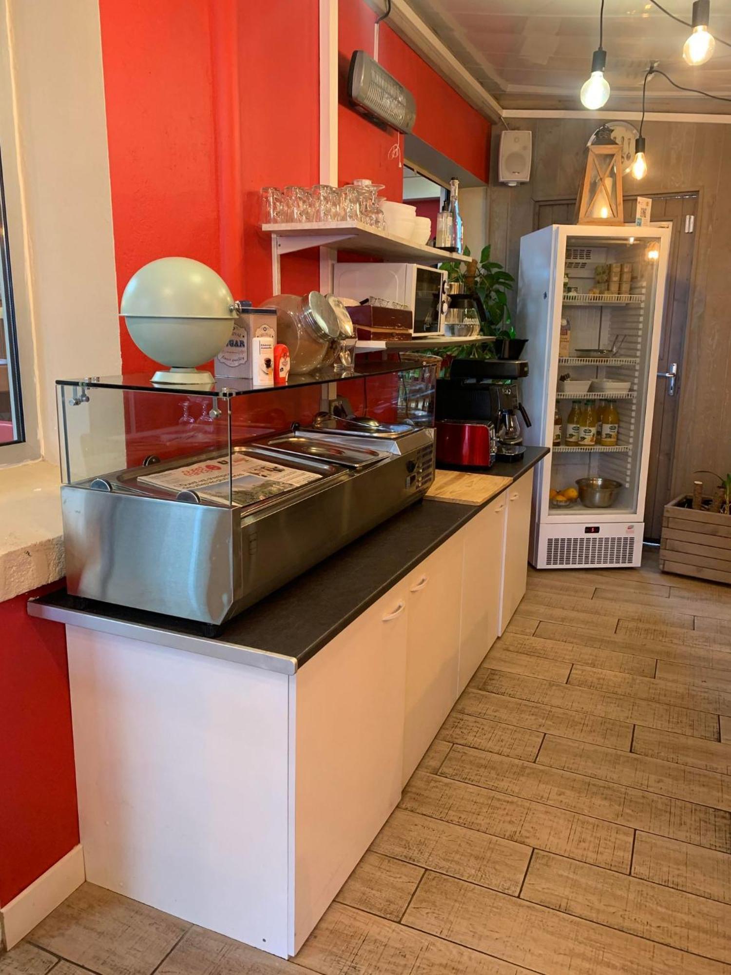Au Petit Bonheur Hotel La Tranche-sur-Mer Ngoại thất bức ảnh