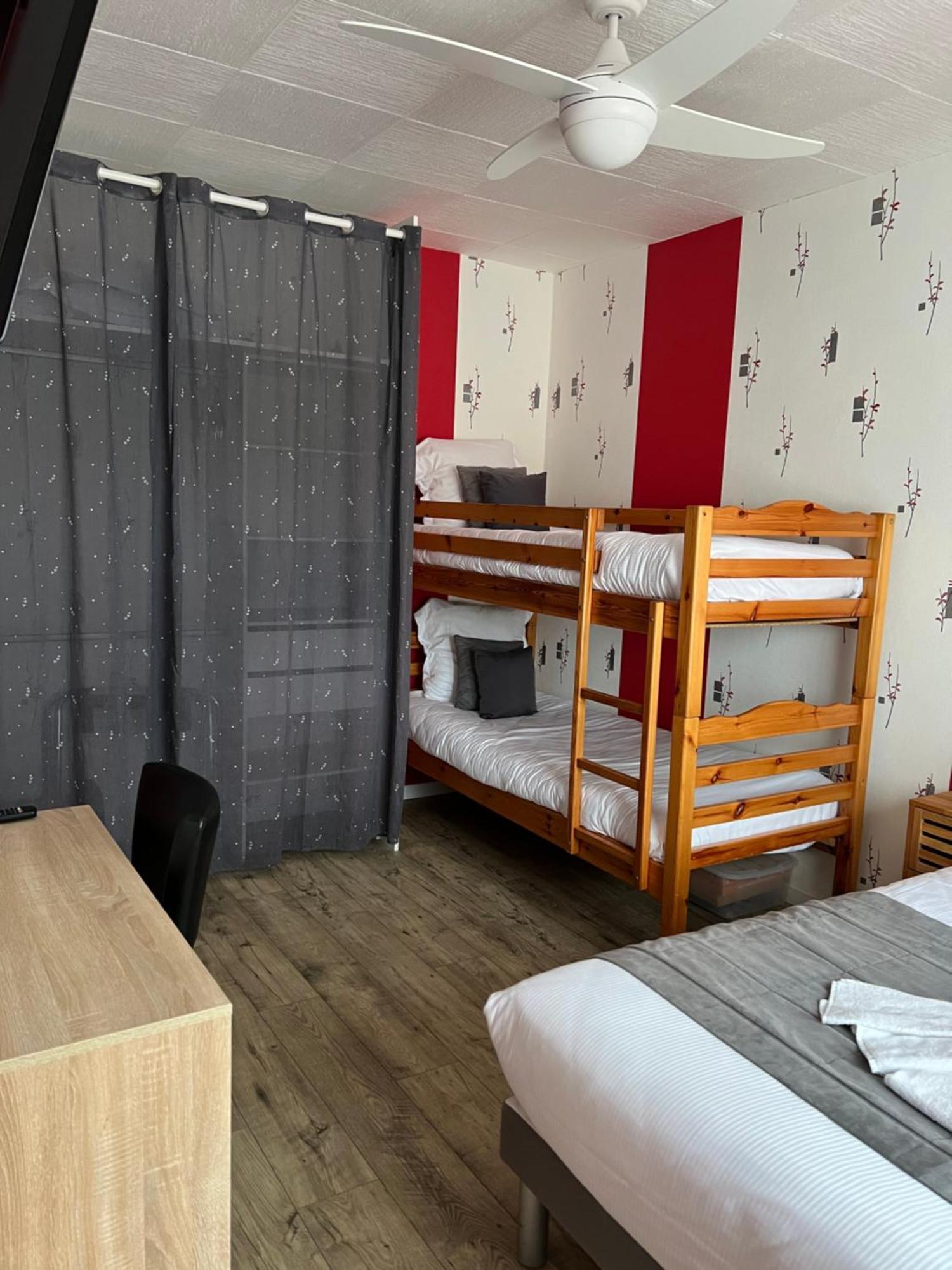 Au Petit Bonheur Hotel La Tranche-sur-Mer Ngoại thất bức ảnh
