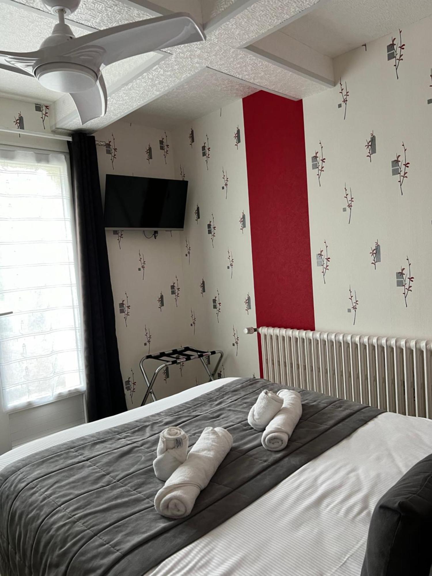 Au Petit Bonheur Hotel La Tranche-sur-Mer Ngoại thất bức ảnh