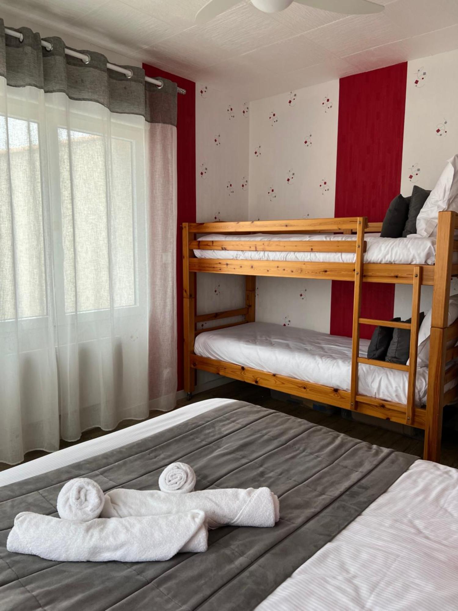 Au Petit Bonheur Hotel La Tranche-sur-Mer Ngoại thất bức ảnh