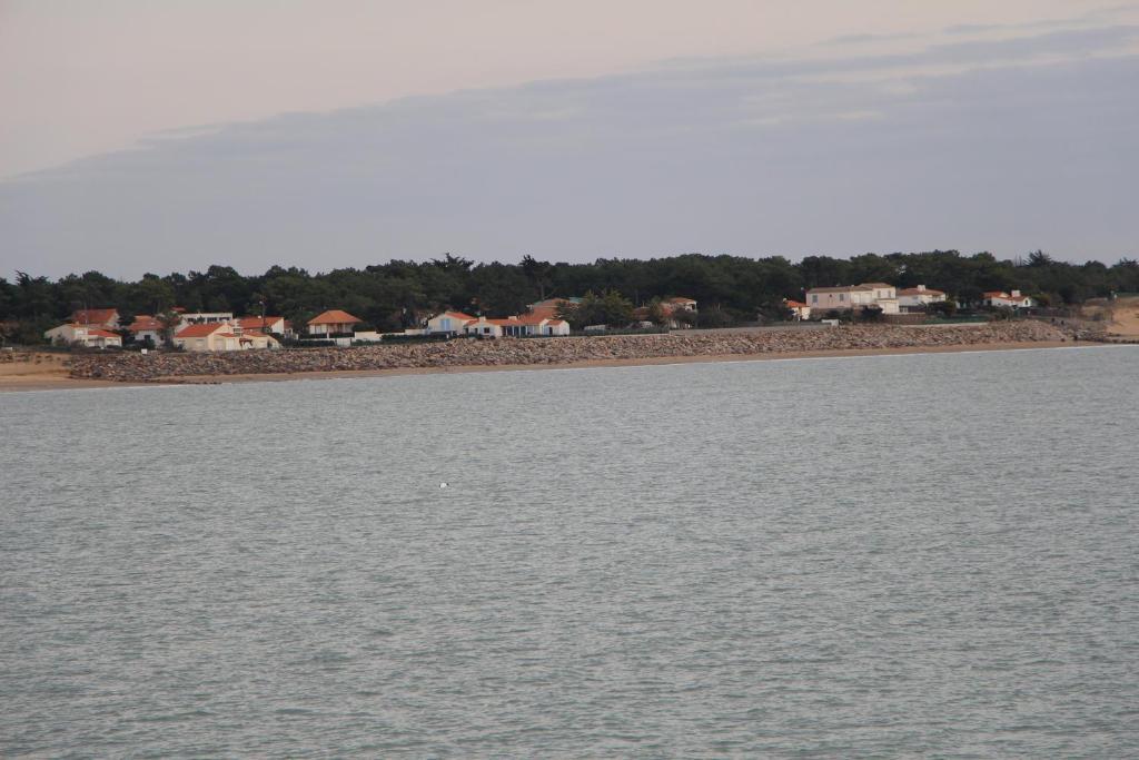Au Petit Bonheur Hotel La Tranche-sur-Mer Ngoại thất bức ảnh