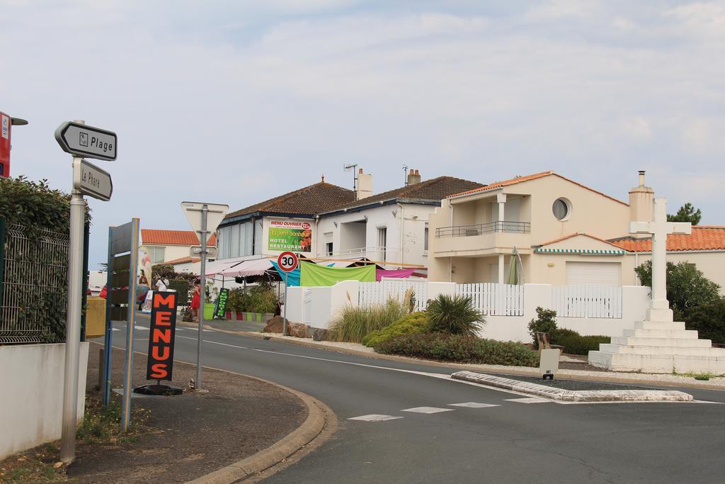 Au Petit Bonheur Hotel La Tranche-sur-Mer Ngoại thất bức ảnh